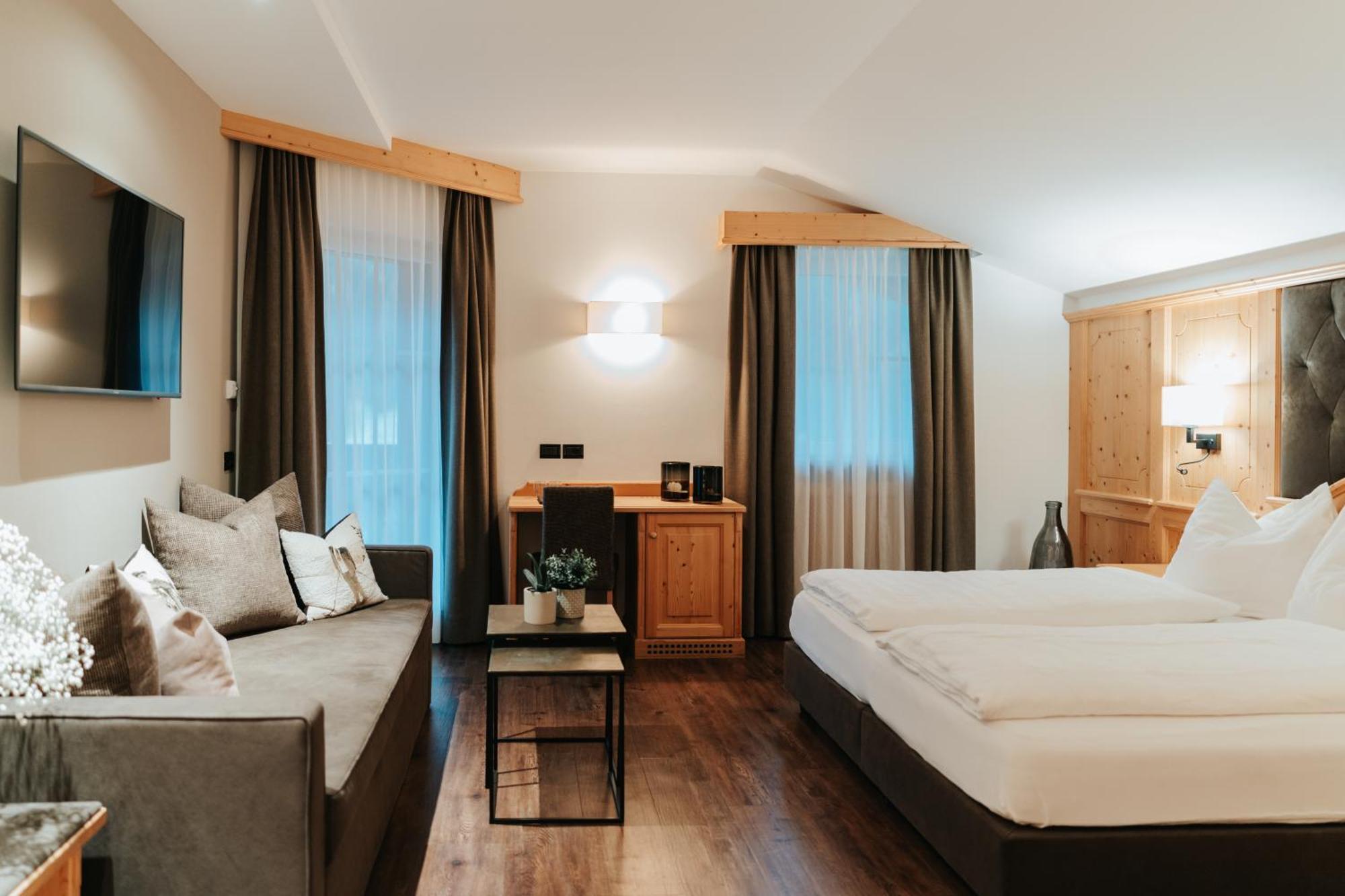 B&B Hotel Mirabel Ortisei Room photo